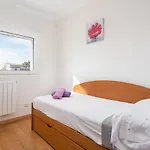 Alzina Sus Vacaciones De Verano En Cala Millor, Mallorca * Cala Millor (Mallorca)