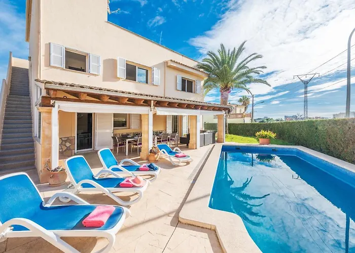 Alzina Sus Vacaciones De Verano En Cala Millor, Mallorca فيلة كالا مييور