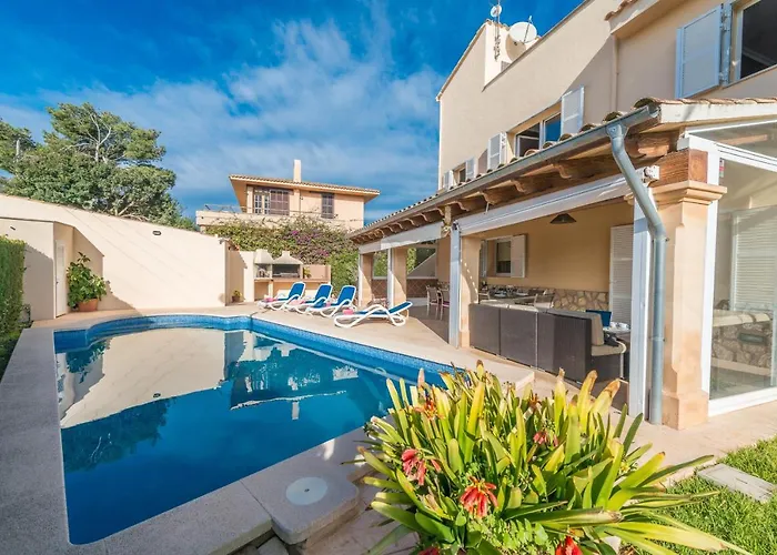 别墅 Alzina Sus Vacaciones De Verano En Cala Millor, Mallorca *